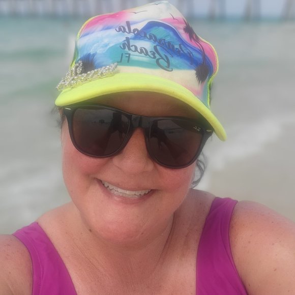 Meet your Posher, Jean - Picture 2 of 2